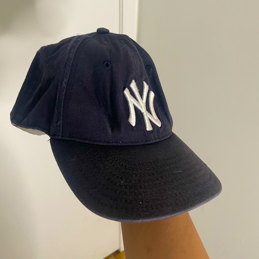 Authentic New York Yankees ball cap